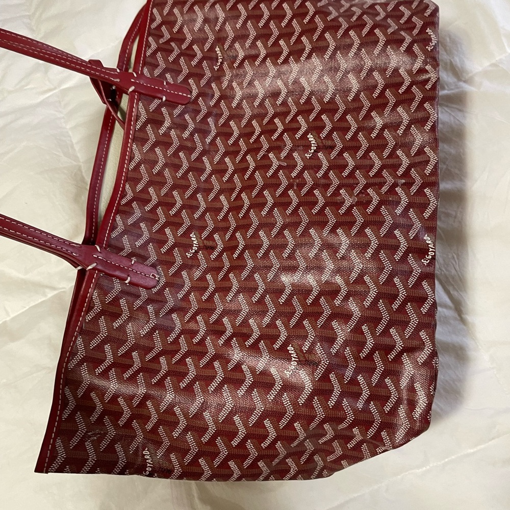 Goyard leather